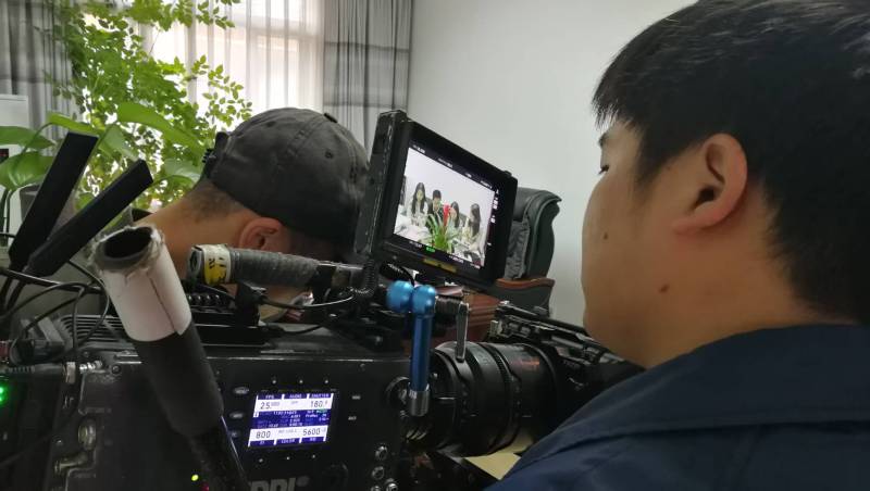剧本杀式体验：资阳广告片拍摄公司构建沉浸式消费决策路径